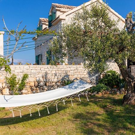 Marina Holiday Home Постира Экстерьер фото