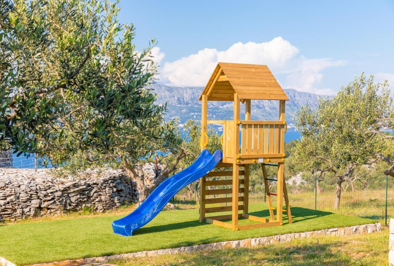 Marina Holiday Home Постира Экстерьер фото